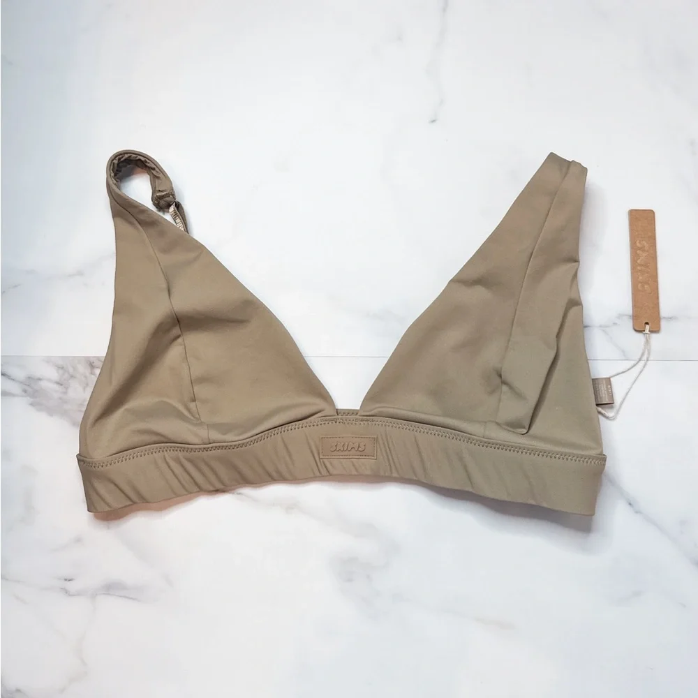 NWT Skims Plunge Bikini Top